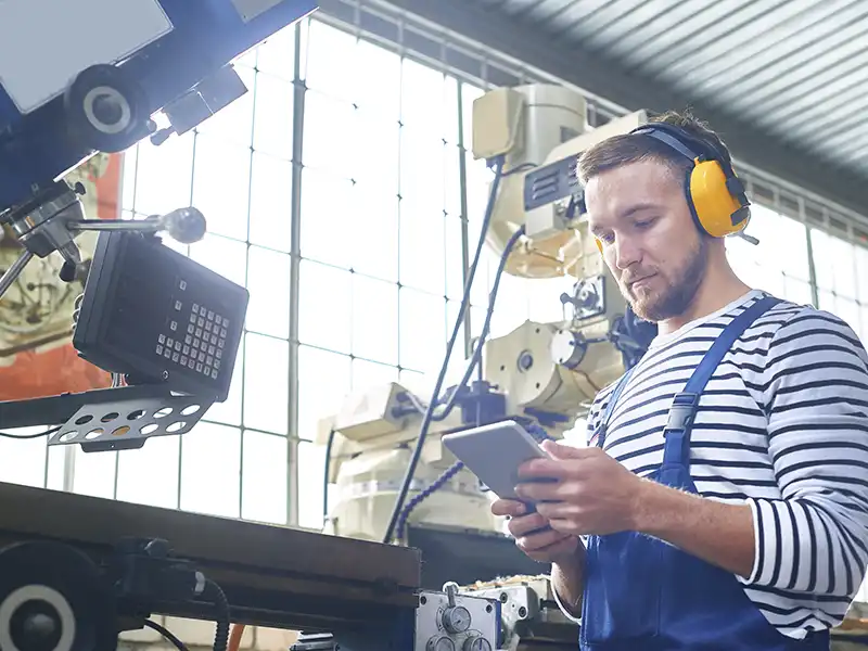 Diferenças entre as versões Standard e Advanced do Teamcenter X