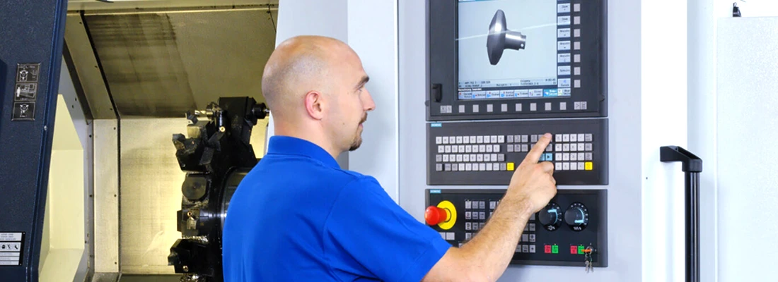 Vantagens da programação CNC modular e conectada à nuvem